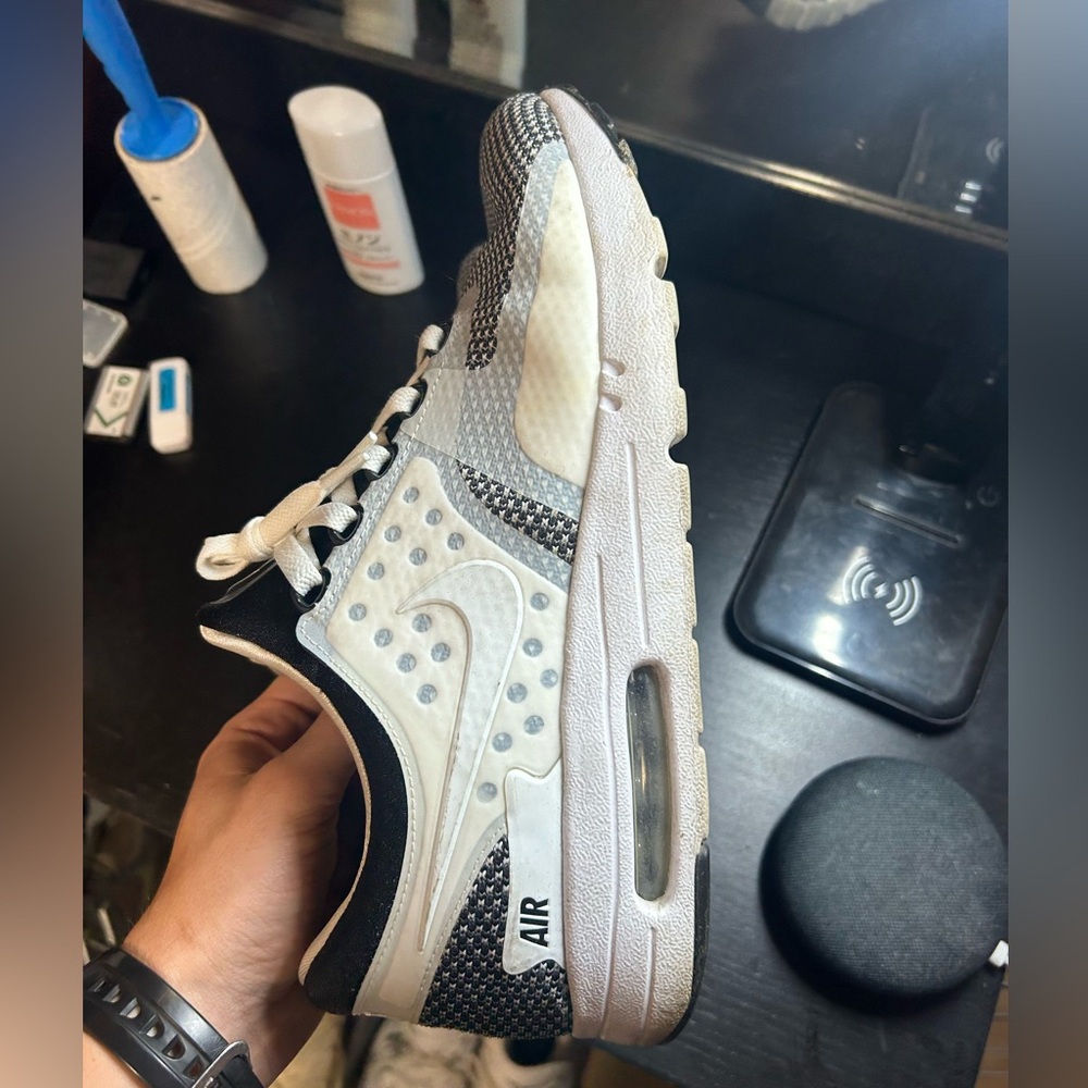 Nike airmax zero size 9.5